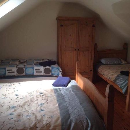 Tara House Bed and Breakfast Ballycastle Buitenkant foto