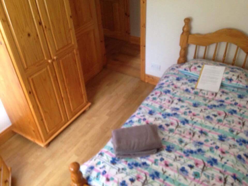Tara House Bed and Breakfast Ballycastle Buitenkant foto